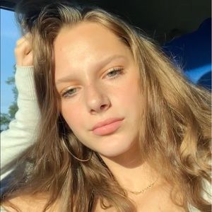 Meet your Posher, Lynette